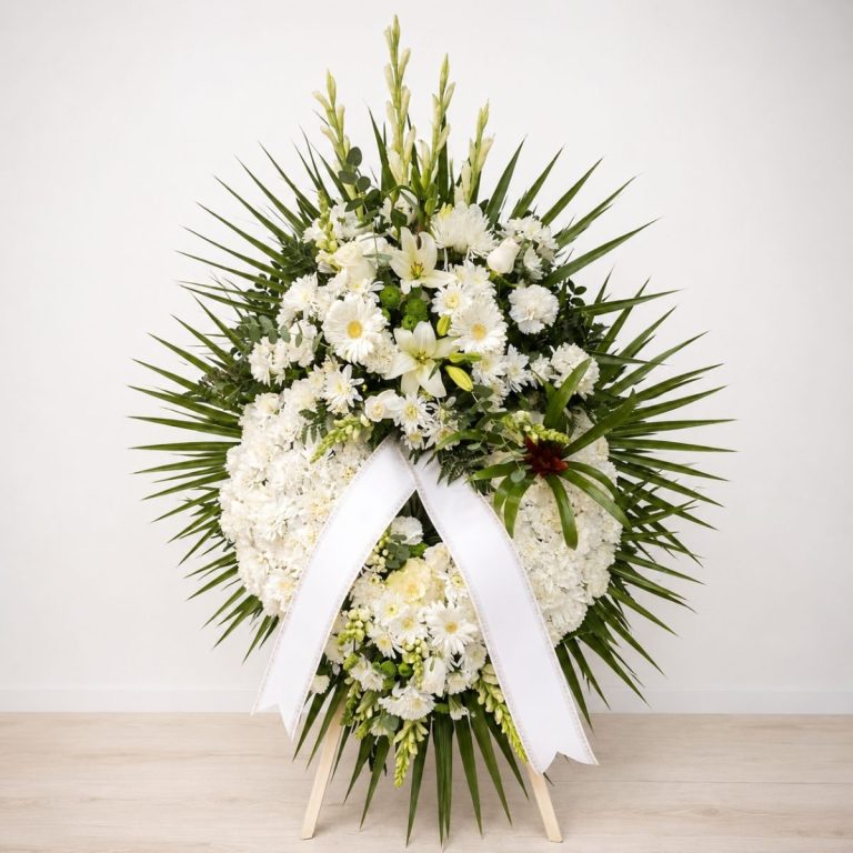 Corona funeraria institucional de flores blancas, entrega en Madrid